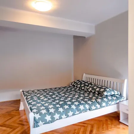Klarina Apartment