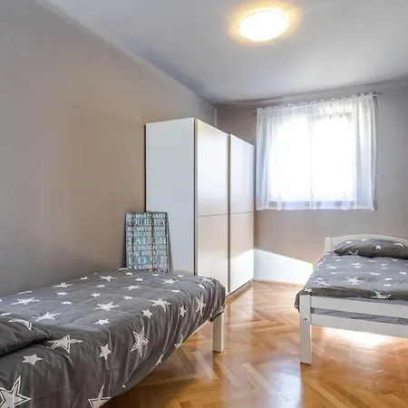 Klarina Apartment