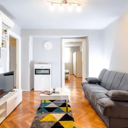 Apartment Klarina Split